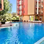Sunny View - Menada Apartament