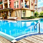 Apartament Sunny View - Menada