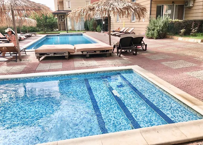 アパート Sunny View - Menada サニービーチ