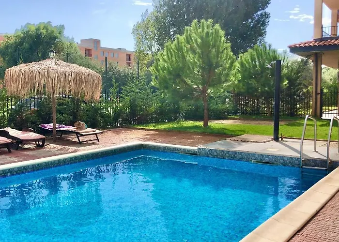 アパート Sunny View - Menada サニービーチ