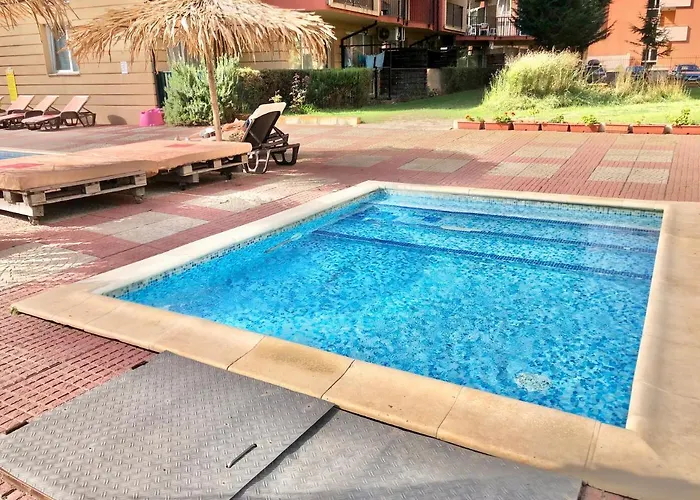 Sunny View - Menada דירה *