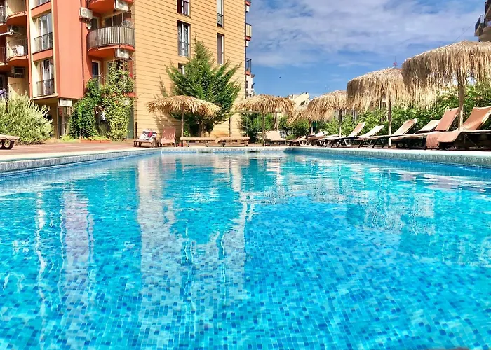 Sunny View - Menada * סאני ביץ'